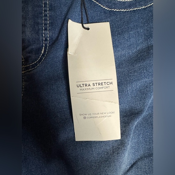 Blue Straight Leg Jeans with Subtle Fading - Picture 3 of 10